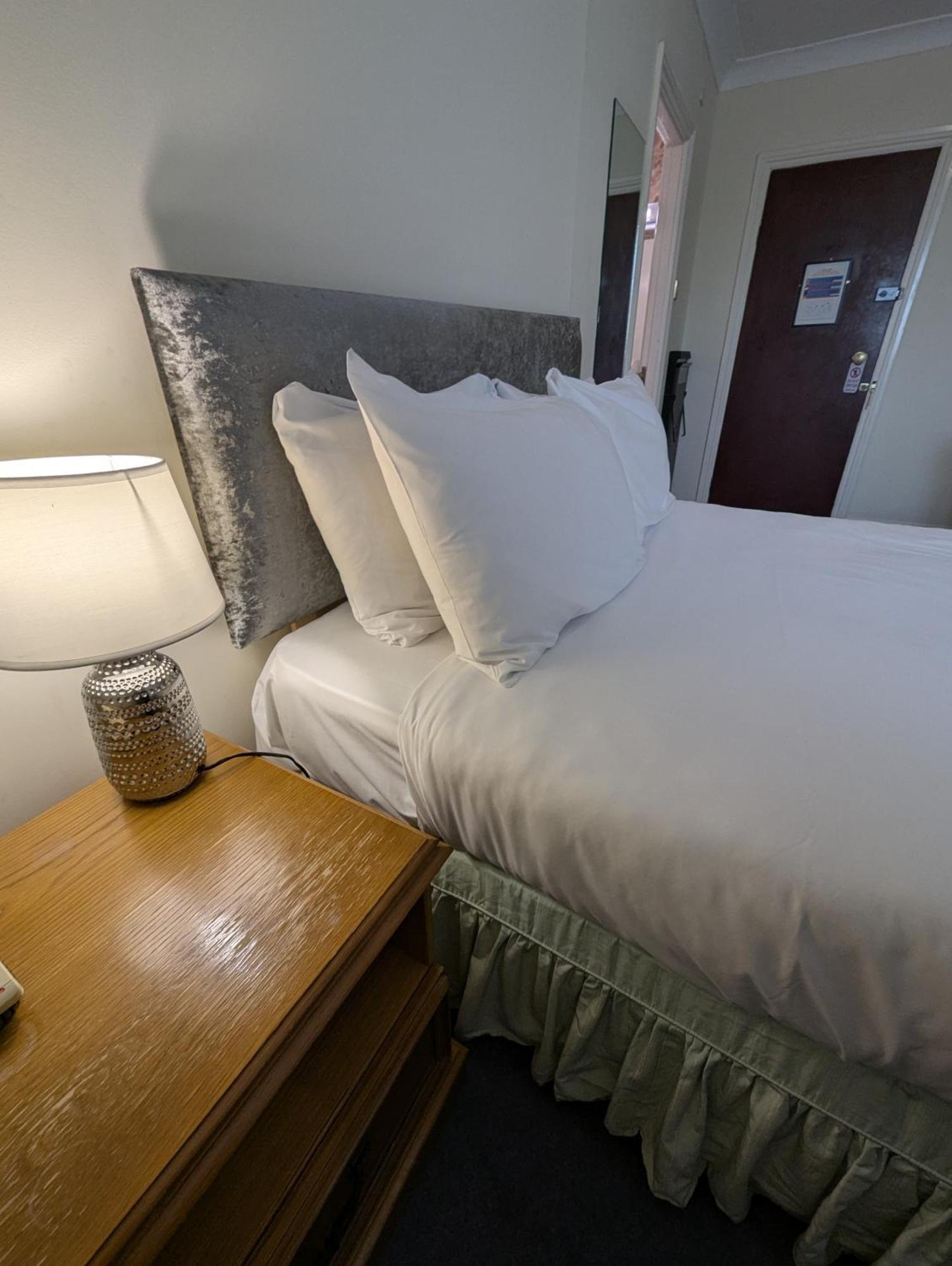 The Walnut Tree Hotel Bridgwater Dış mekan fotoğraf