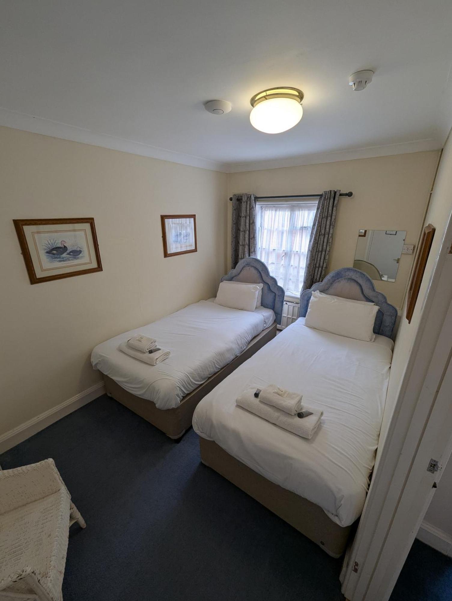 The Walnut Tree Hotel Bridgwater Dış mekan fotoğraf