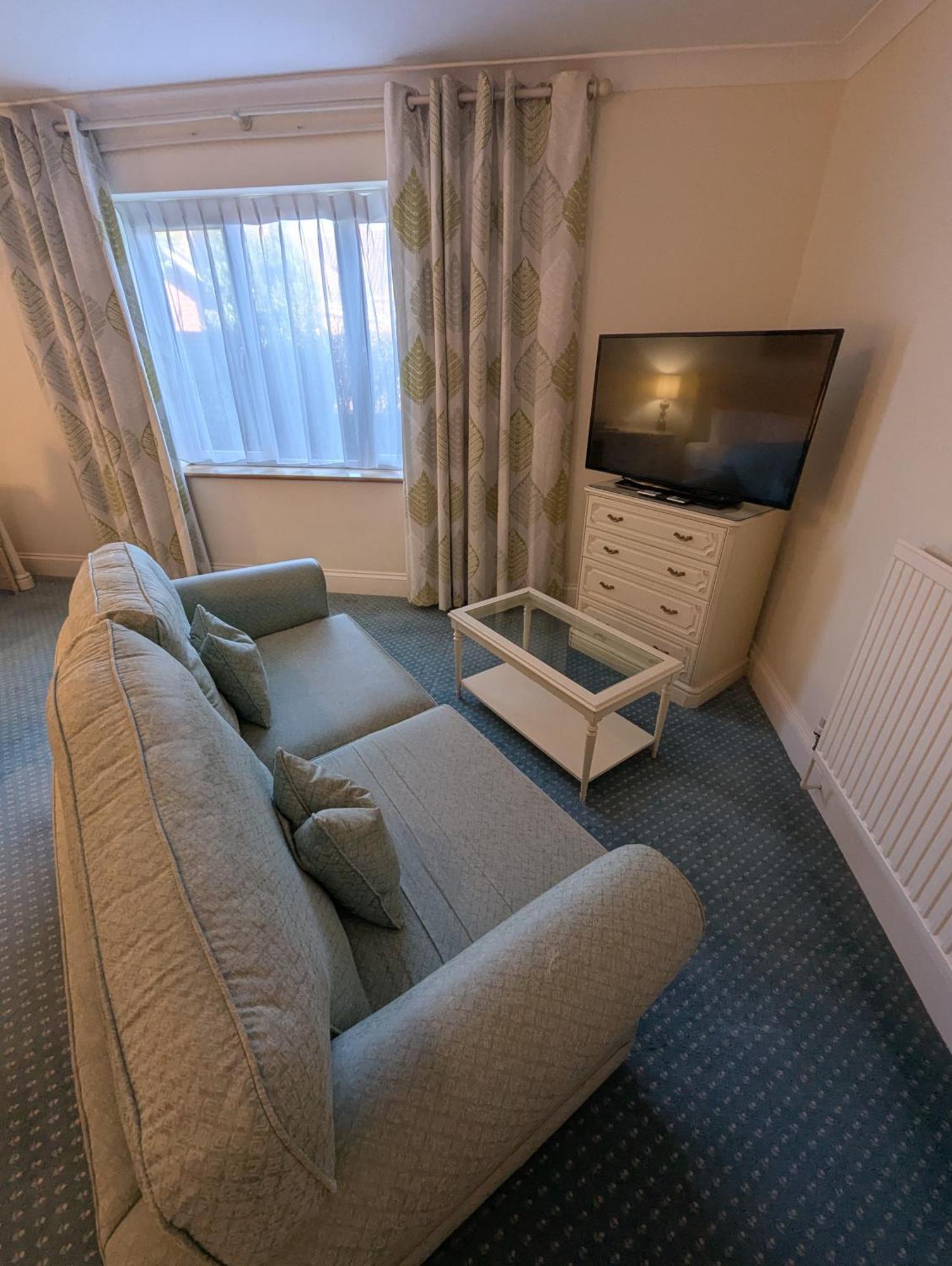 The Walnut Tree Hotel Bridgwater Dış mekan fotoğraf
