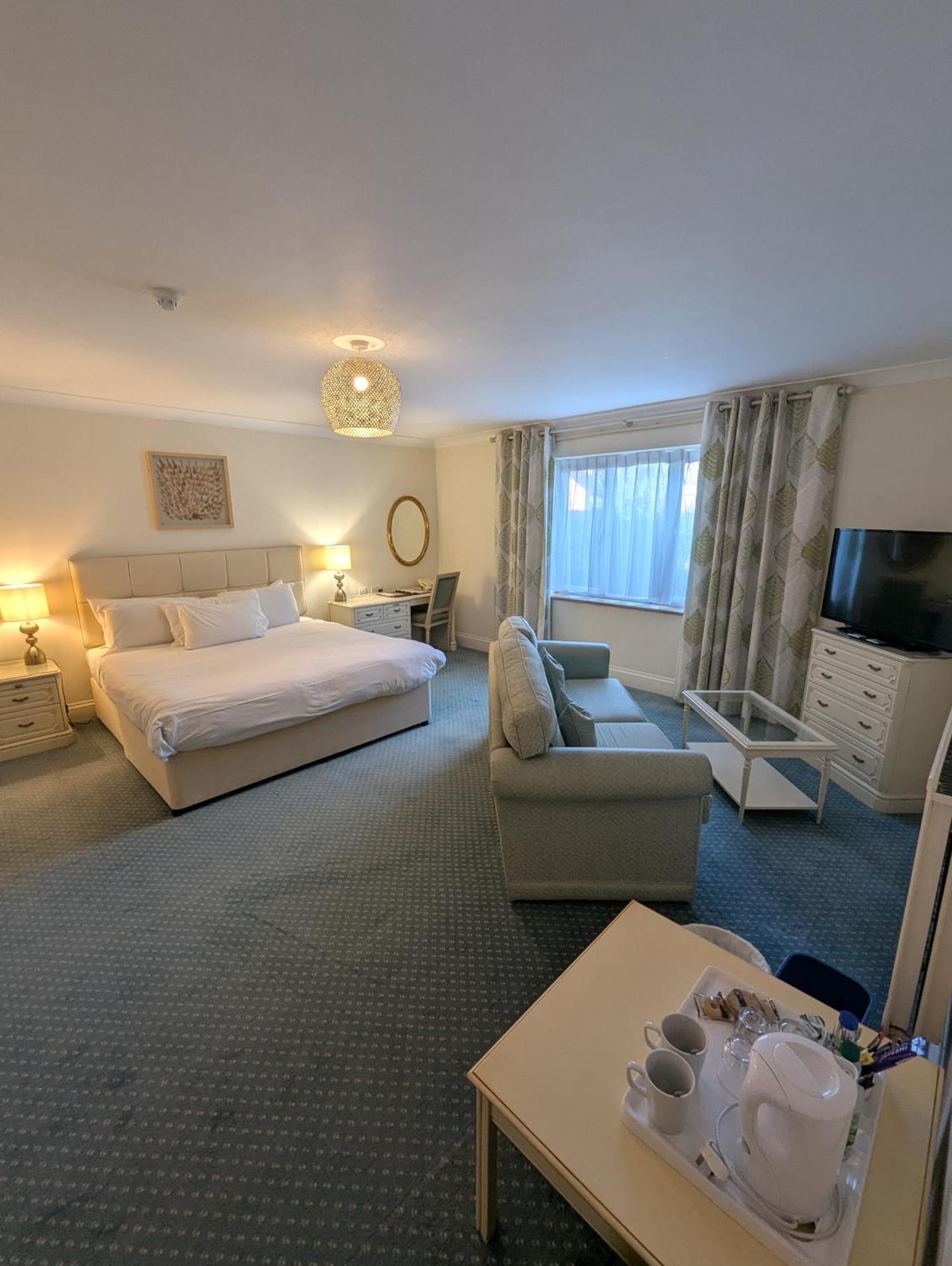 The Walnut Tree Hotel Bridgwater Dış mekan fotoğraf