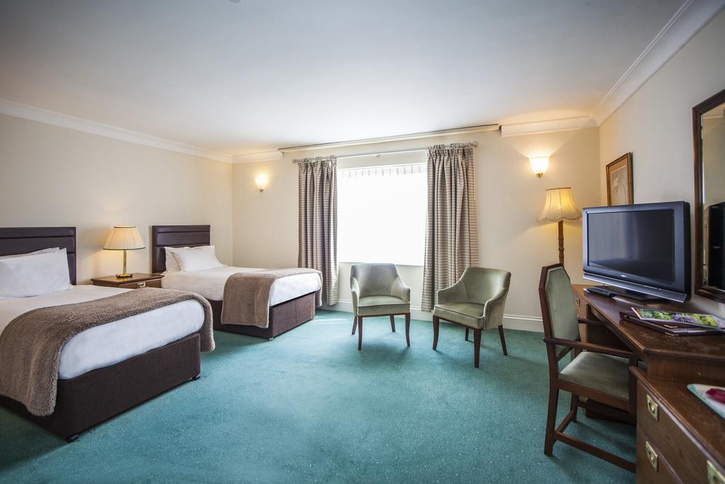 The Walnut Tree Hotel Bridgwater Dış mekan fotoğraf