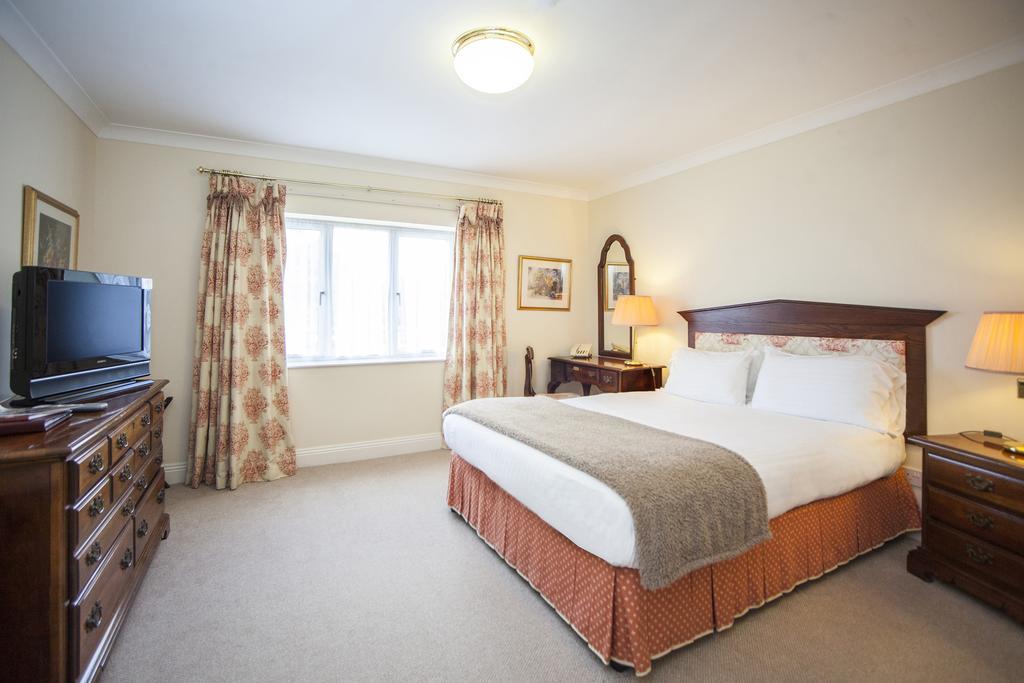 The Walnut Tree Hotel Bridgwater Dış mekan fotoğraf